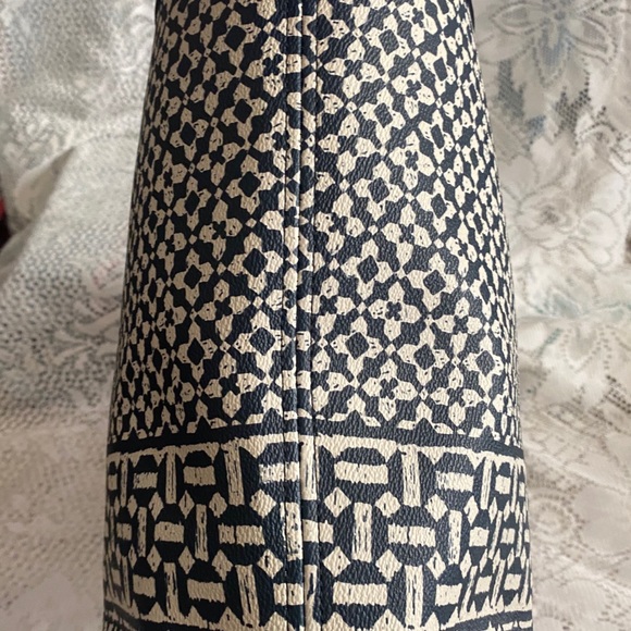 USED WONDER TOTE BAG - Picture 9 of 16